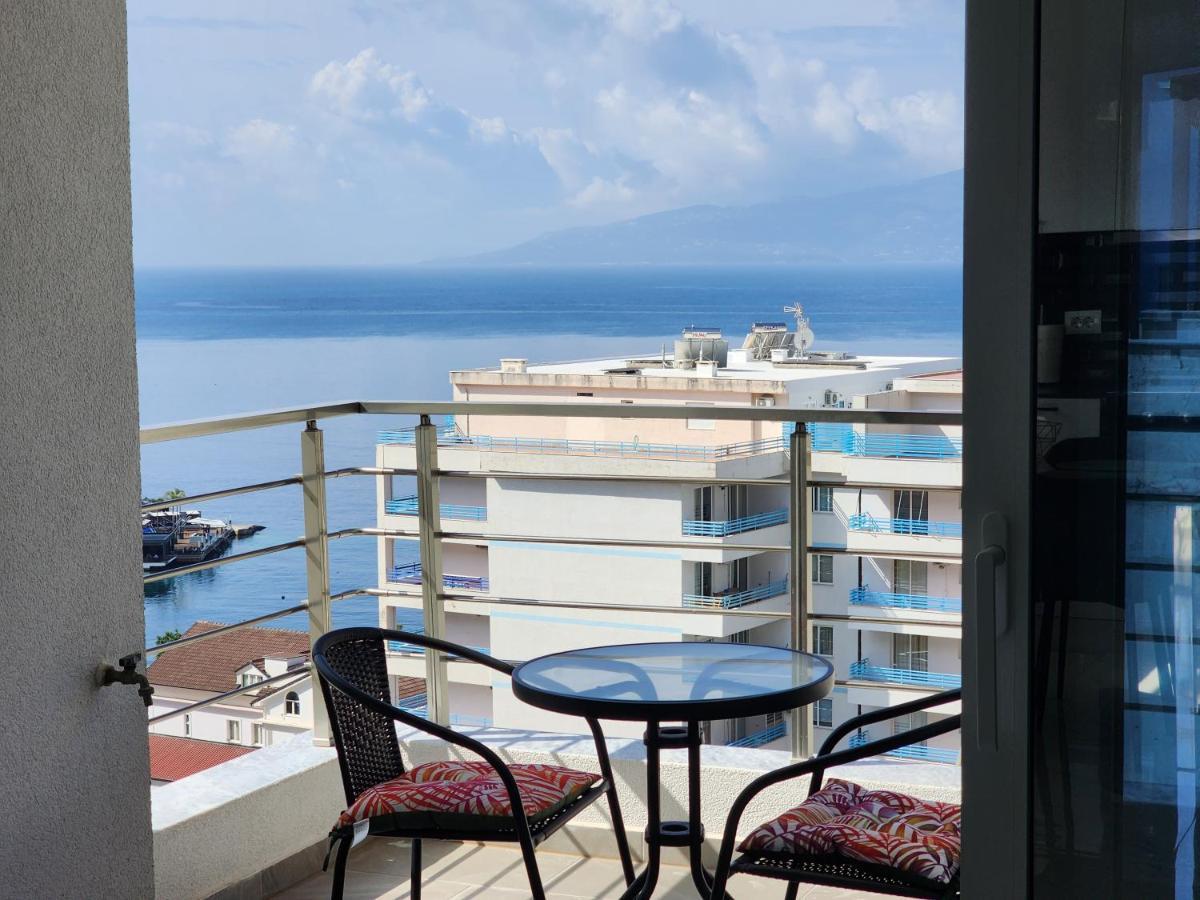 Amazing Sea View Apartment Saranda Extérieur photo