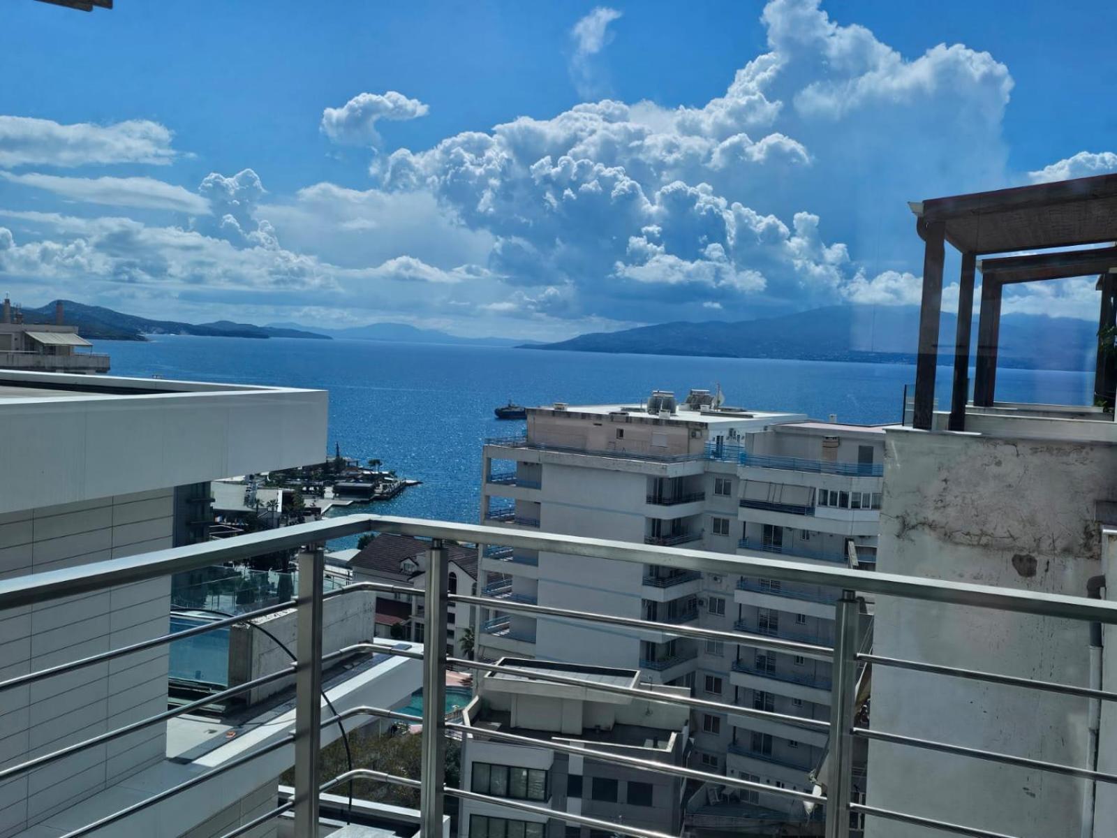 Amazing Sea View Apartment Saranda Extérieur photo